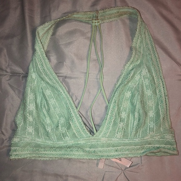 CUTE halter bralette - Picture 3 of 3